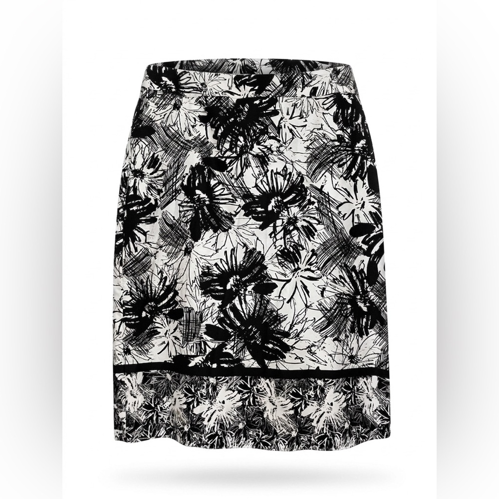 Van Heusen Black and White Floral Pencil Skirt